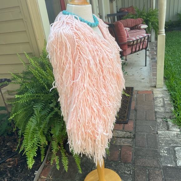 Sweet Generis Women’s  SZ S/M  PINK String Knit Top Sweater Cape FUN FUN. NWOT - Picture 4 of 7